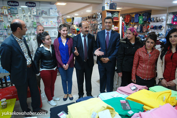 HDP adaylarından Yüksekova'da esnaf ziyareti 4