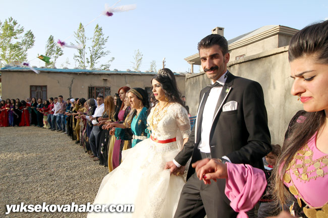 Yüksekova Düğünleri (16 Mayıs 2015) 38