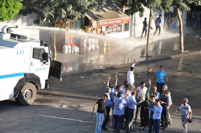 Alanlara çıkan halk: Suruç'ta patlayan AKP ve DAIŞ zihniyetidir 10