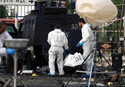 Sultanbeyli'de çatışma: 1'i polis 3 kişi hayatını kaybetti
