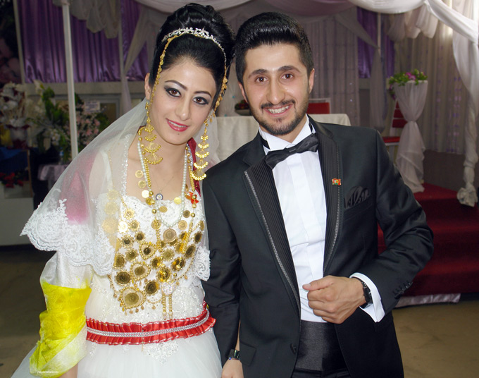 Yüksekova Düğünleri (12-13 Eylül  2015) 1