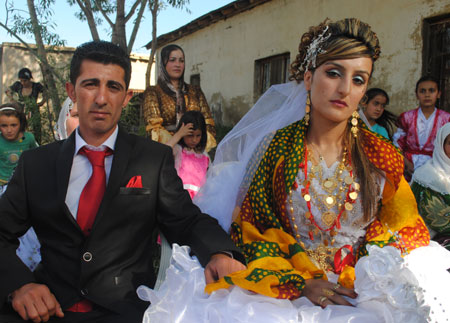 Yüksekova Düğünleri (13.06.2010) 10