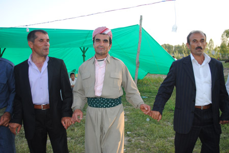 Yüksekova Düğünleri (13.06.2010) 87
