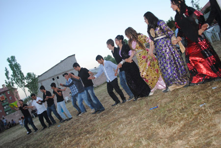 Yüksekova Düğünleri (13.06.2010) 89