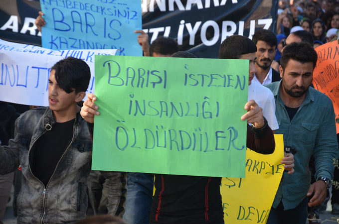 Ankara katliamını Yüksekova'da binler kınadı 5