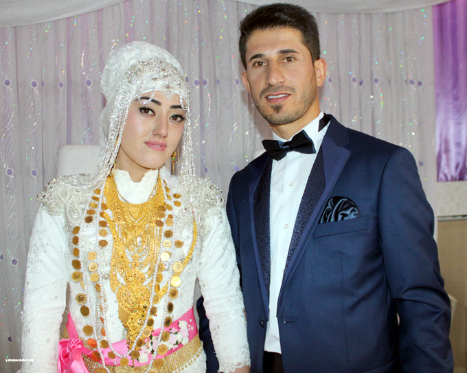 Yüksekova Düğünleri (18-19 Ekim 2015) 1