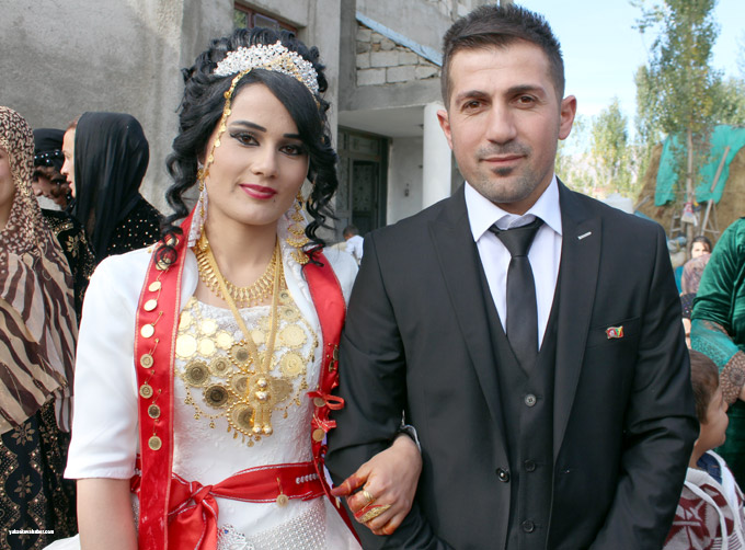 Yüksekova Düğünleri (18-19 Ekim 2015) 3