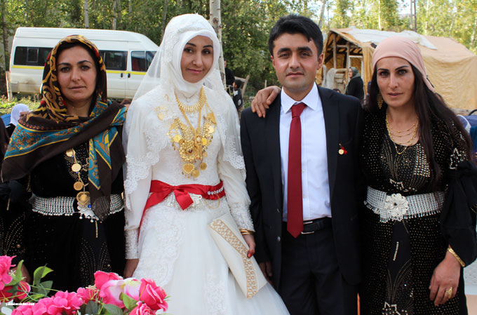 Yüksekova Düğünleri (18-19 Ekim 2015) 71