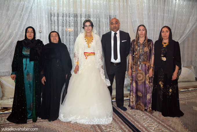 Şemdinli'de yapılan Töre ailesinin düğününden fotoğraflar 38