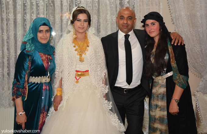 Şemdinli'de yapılan Töre ailesinin düğününden fotoğraflar 51