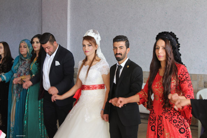 Yüksekova Düğünleri (15-16 Kasım 2015) 13