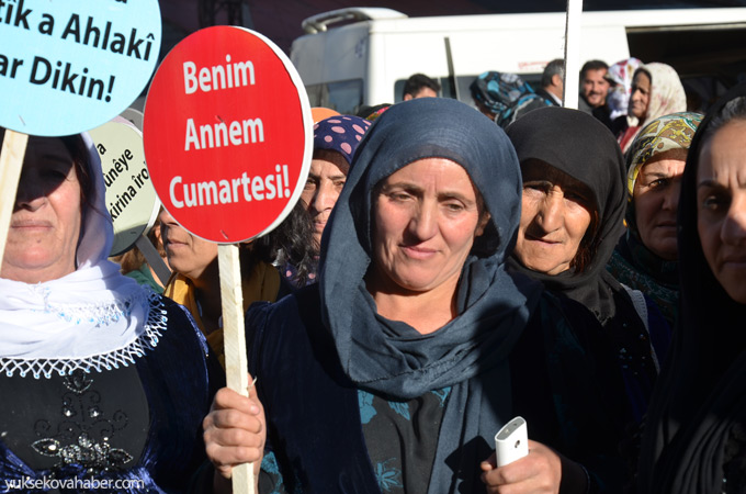 Yüksekova'da kadına yönelik şiddet protestosu 22