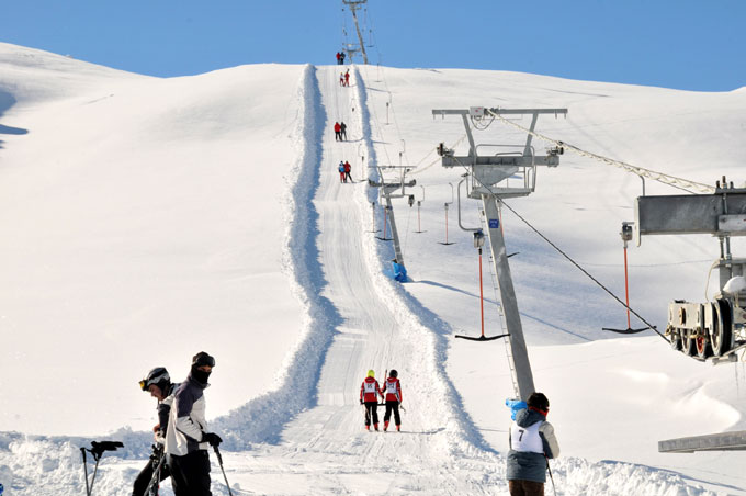 Hakkari'de kayak yarışması yapıldı 7