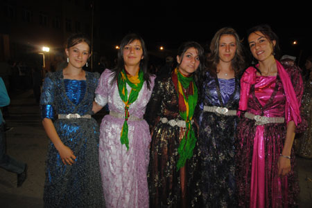 Yüksekova düğünleri (20-06-2010) 117