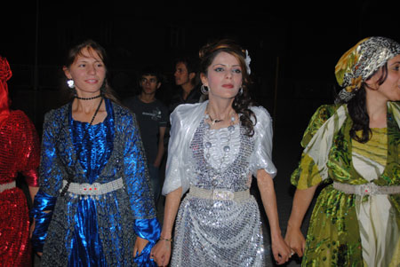 Yüksekova düğünleri (20-06-2010) 131