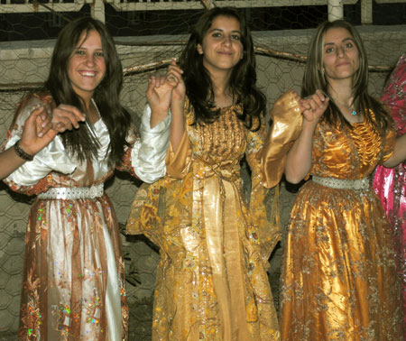 Yüksekova düğünleri (20-06-2010) 36