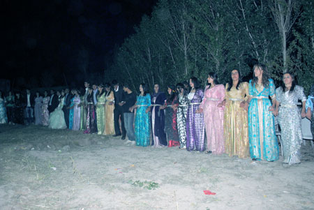 Yüksekova düğünleri (20-06-2010) 91
