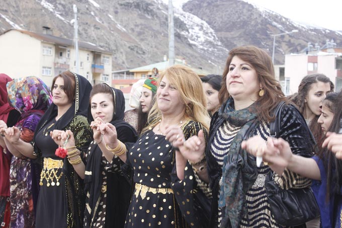 Şemdinli'de 2016 kadınlar günü kutlamasından fotoğraflar 5