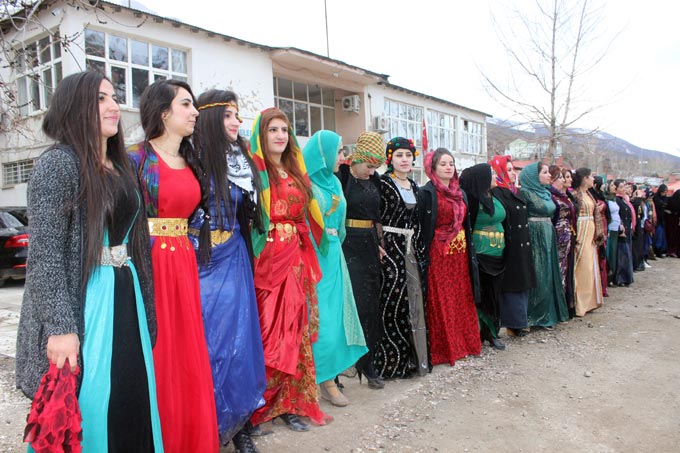 Şemdinli'de 2016 kadınlar günü kutlamasından fotoğraflar 8