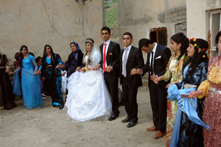 Şemdinli düğünleri  (20-06-2010) 12