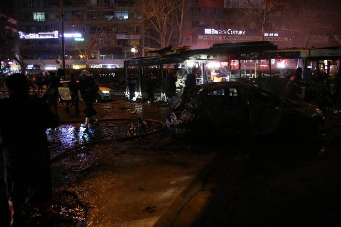 Ankara'daki patlamanın ardından ilk kareler 3