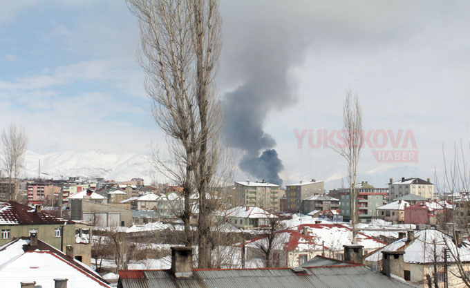 Yüksekova'dan dumanlar yükseliyor 2