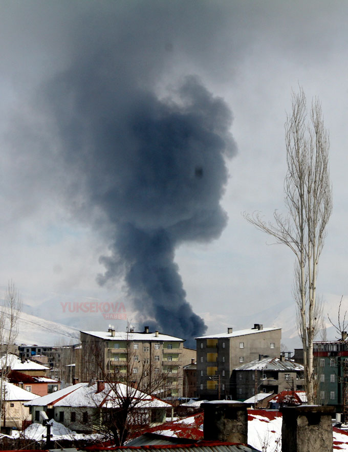 Yüksekova'dan dumanlar yükseliyor 9