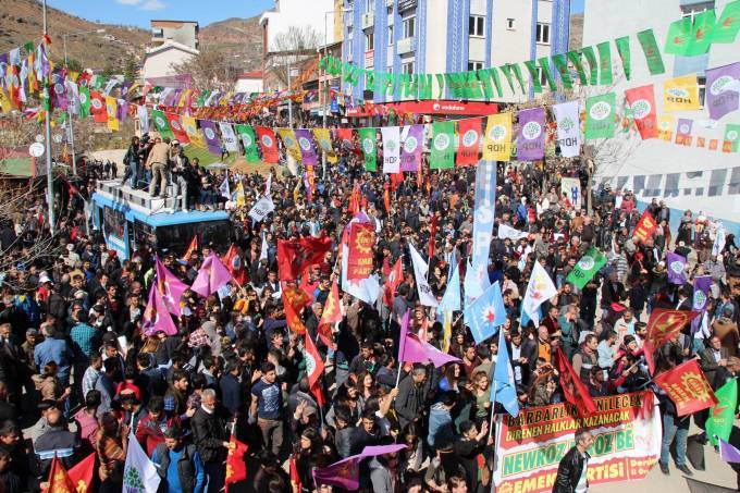 Demirtaş Dersim Newroz'unda konuştu 17