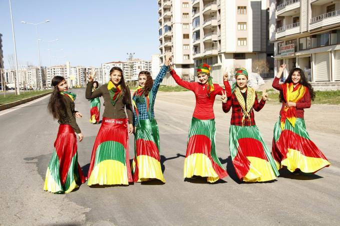 Diyarbakır’da Newroz günü 21
