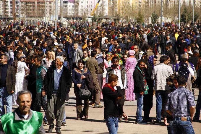 Diyarbakır’da Newroz günü 24