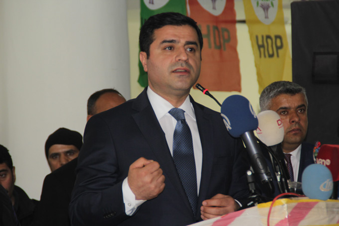 Demirtaş, HDP Hakkari kongresine katıldı 20