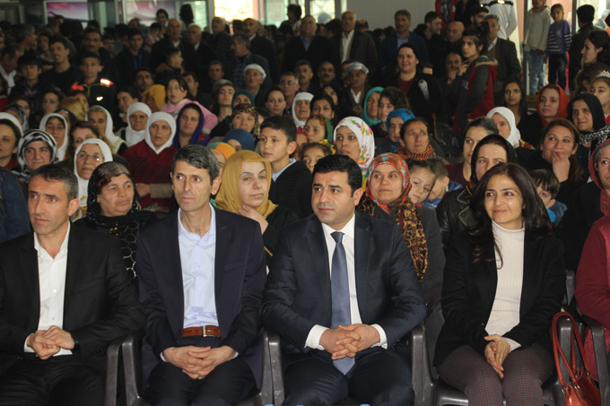 Demirtaş, HDP Hakkari kongresine katıldı 26