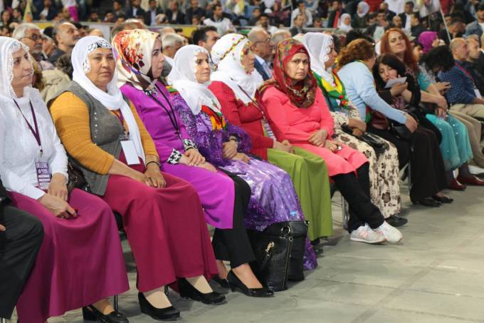 HDP'nin İstanbul olağanüstü kongresi yapıldı 1