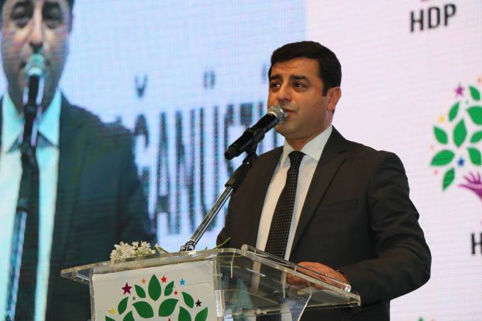 HDP'nin İstanbul olağanüstü kongresi yapıldı 10