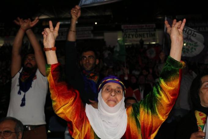 HDP'nin İstanbul olağanüstü kongresi yapıldı 4