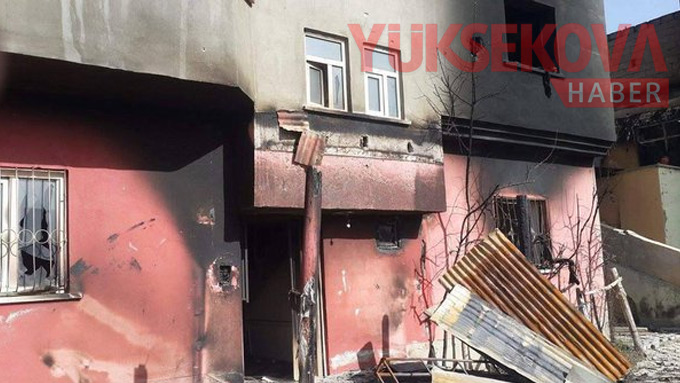 Yüksekova'da yıkımın izleri! 16