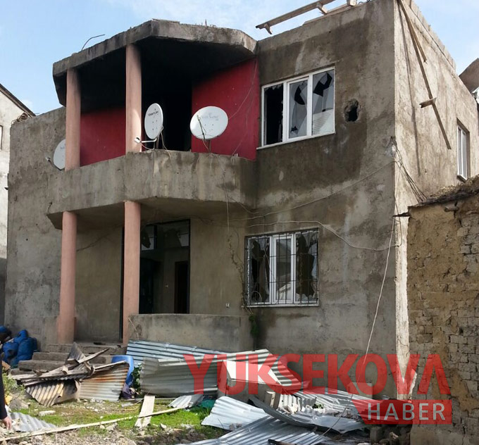Harabeye dönen Yüksekova'dan yıkım görüntüleri 15