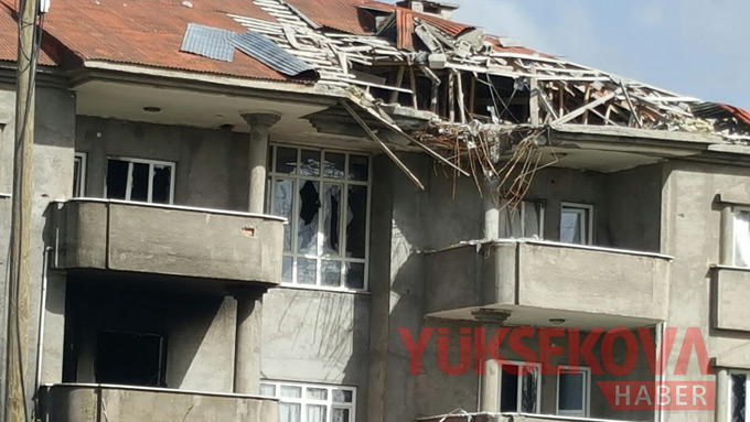 Yüksekova'nın o mahallesinde çatışma ve bombardıman izleri 8