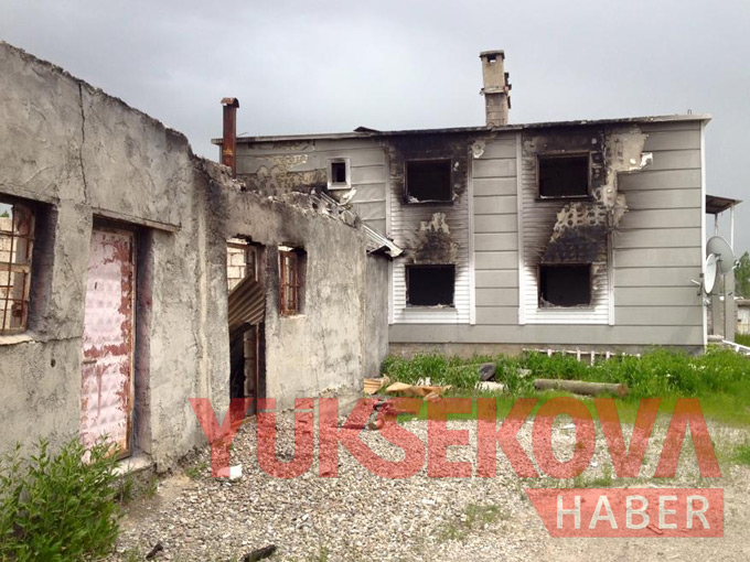 Harabeye dönen Yüksekova'dan yeni fotoğraflar 51
