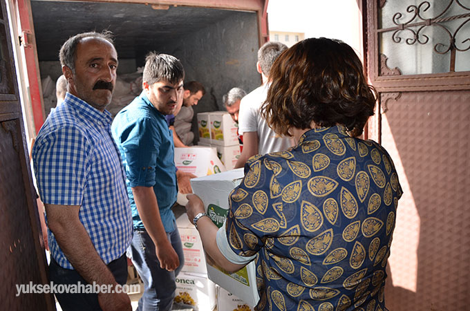 HDP'li vekiller gıda dağıtım çalışmasına katıldı 10