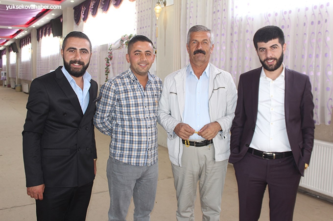 Özdemir ailesinin Yüksekova'daki düğün töreninden fotoğraflar 29