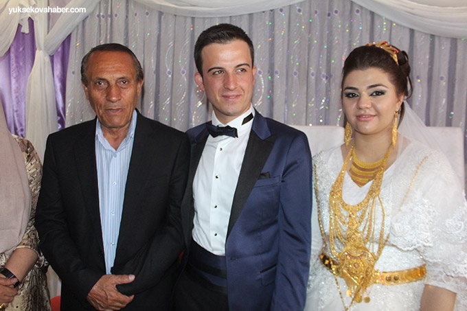 Özdemir ailesinin Yüksekova'daki düğün töreninden fotoğraflar 52
