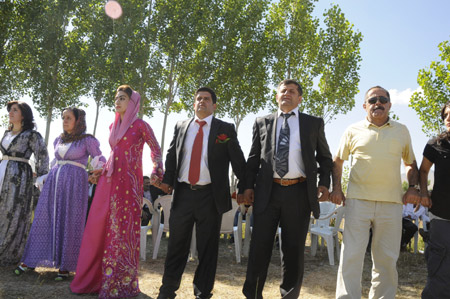Yüksekova Düğünleri (27.06 2010) 119