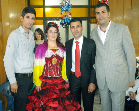 Yüksekova Düğünleri (27.06 2010) 150