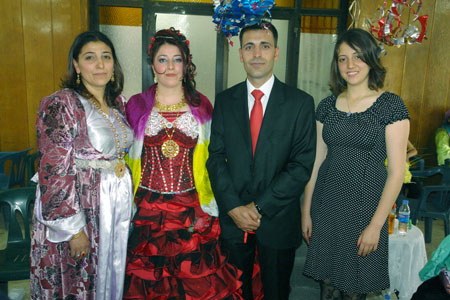 Yüksekova Düğünleri (27.06 2010) 153