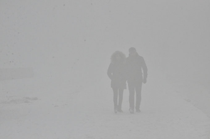 Yüksekova'da aşırı soğuklar hayatı felç etti - haber fotoğrafları 14