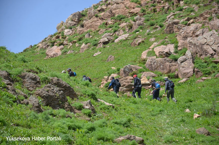 Yüksekova'nın Doğa yürüyüşçüleri grubu: Cilo Trekking 19