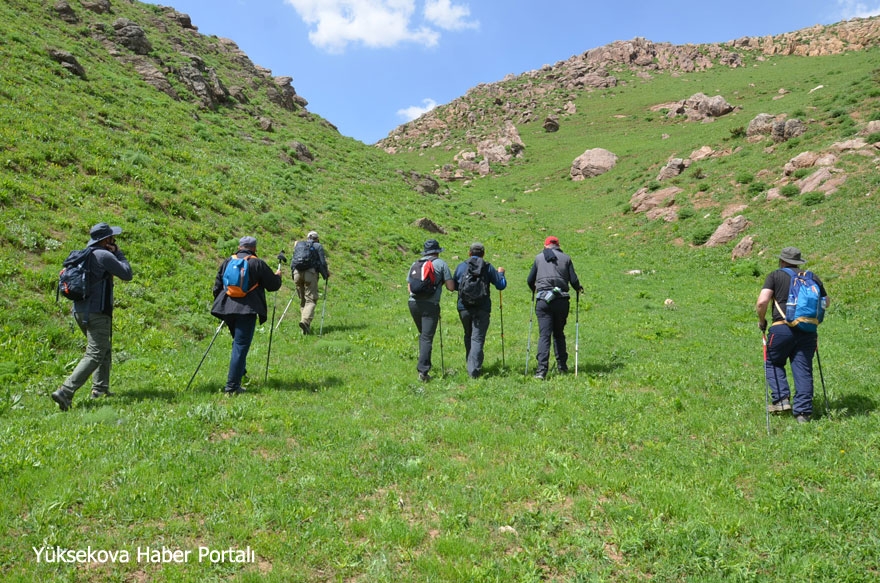 Yüksekova'nın Doğa yürüyüşçüleri grubu: Cilo Trekking 6