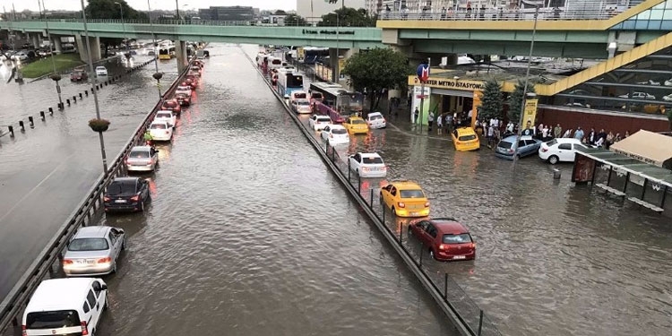Fotoğraflarla İstanbul’daki sel felaketi 10