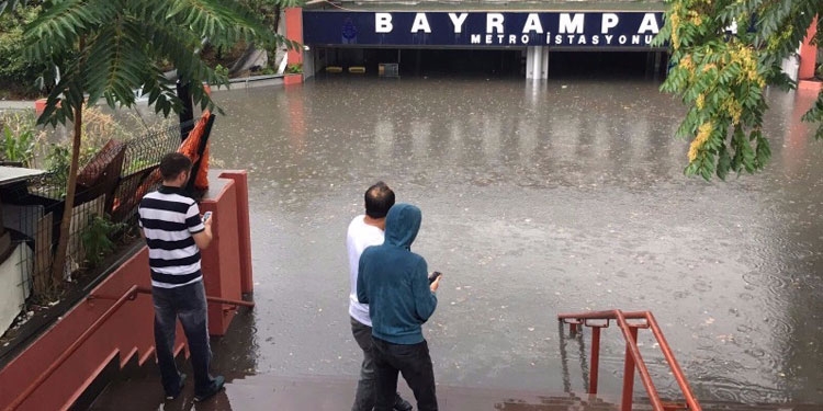 Fotoğraflarla İstanbul’daki sel felaketi 8